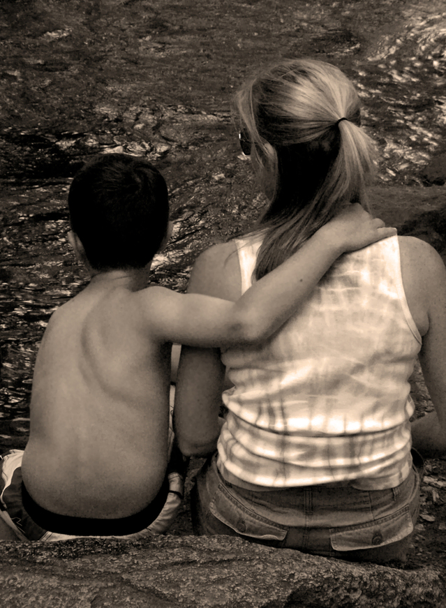 mother-and-son-1437502-639x870